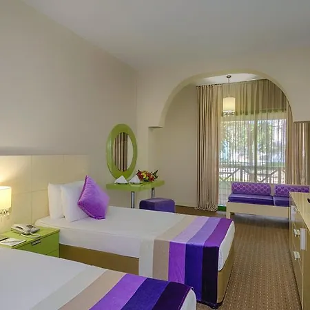Max Hotel